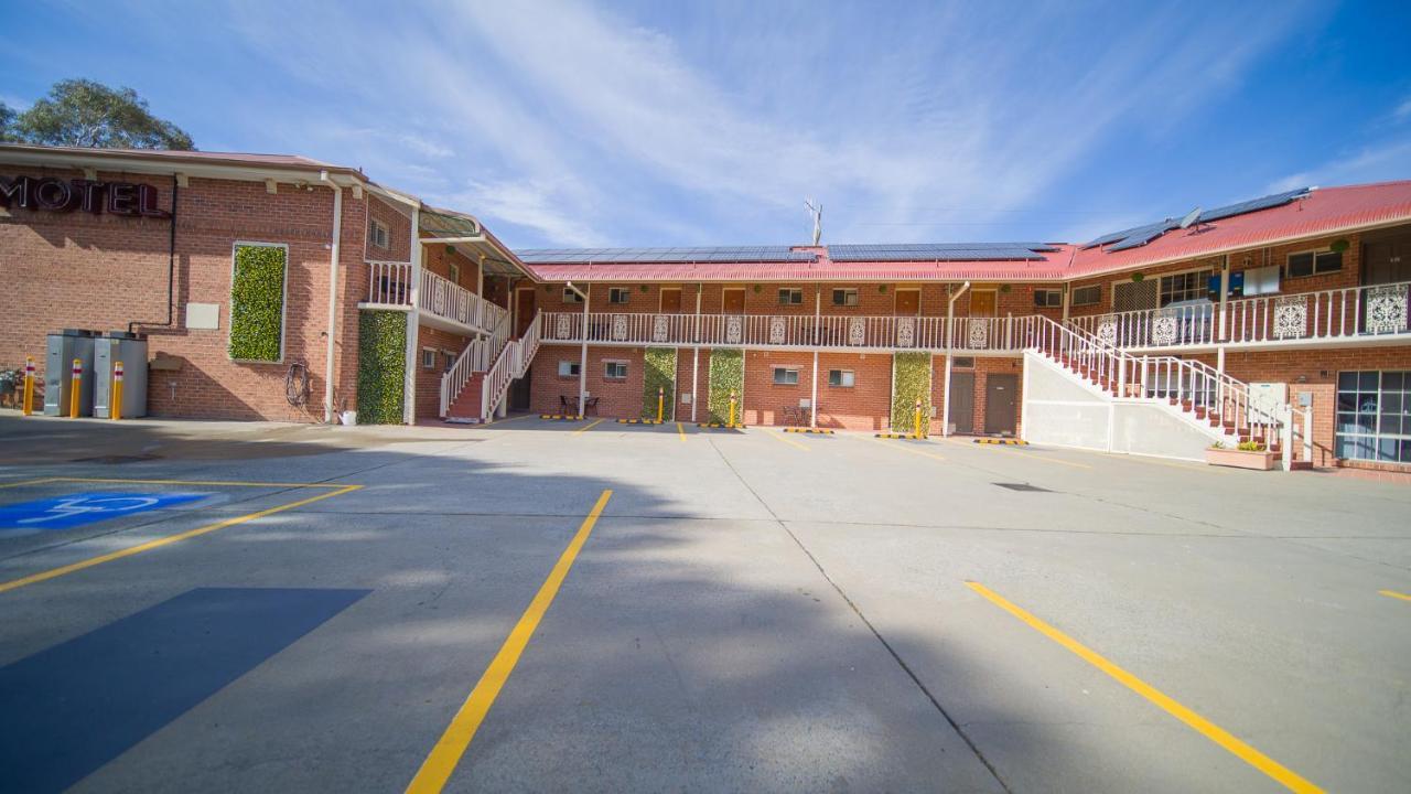 Hamilton'S Queanbeyan Motel Eksteriør billede